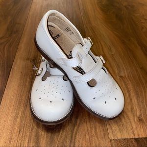 Footmates dress shoe